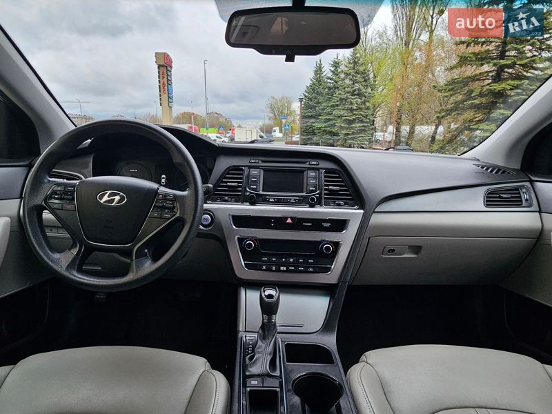 Седан Hyundai Sonata 2015 в Киеве фото 18 Седан Hyundai Sonata 2015 в Киеве