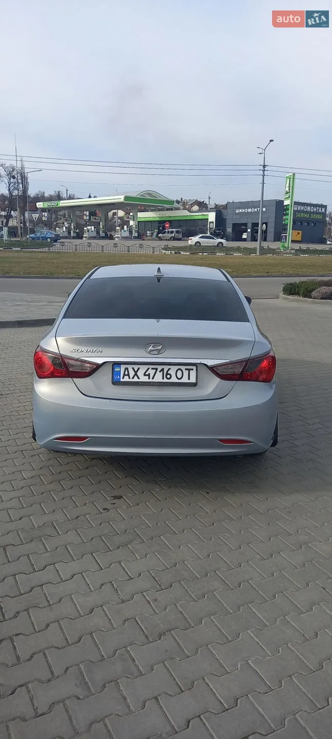 2011 Hyundai Sonata - мініатюра 22