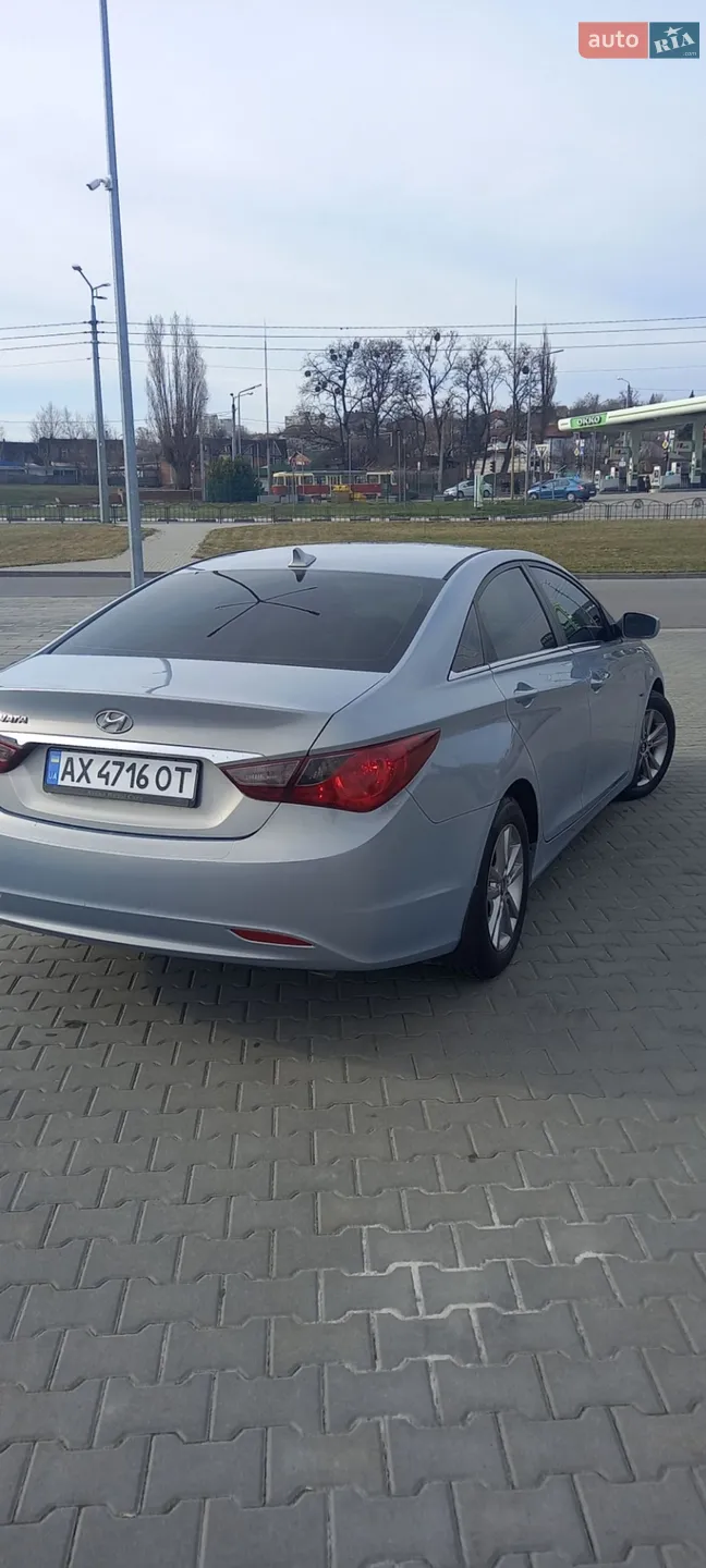2011 Hyundai Sonata - мініатюра 32
