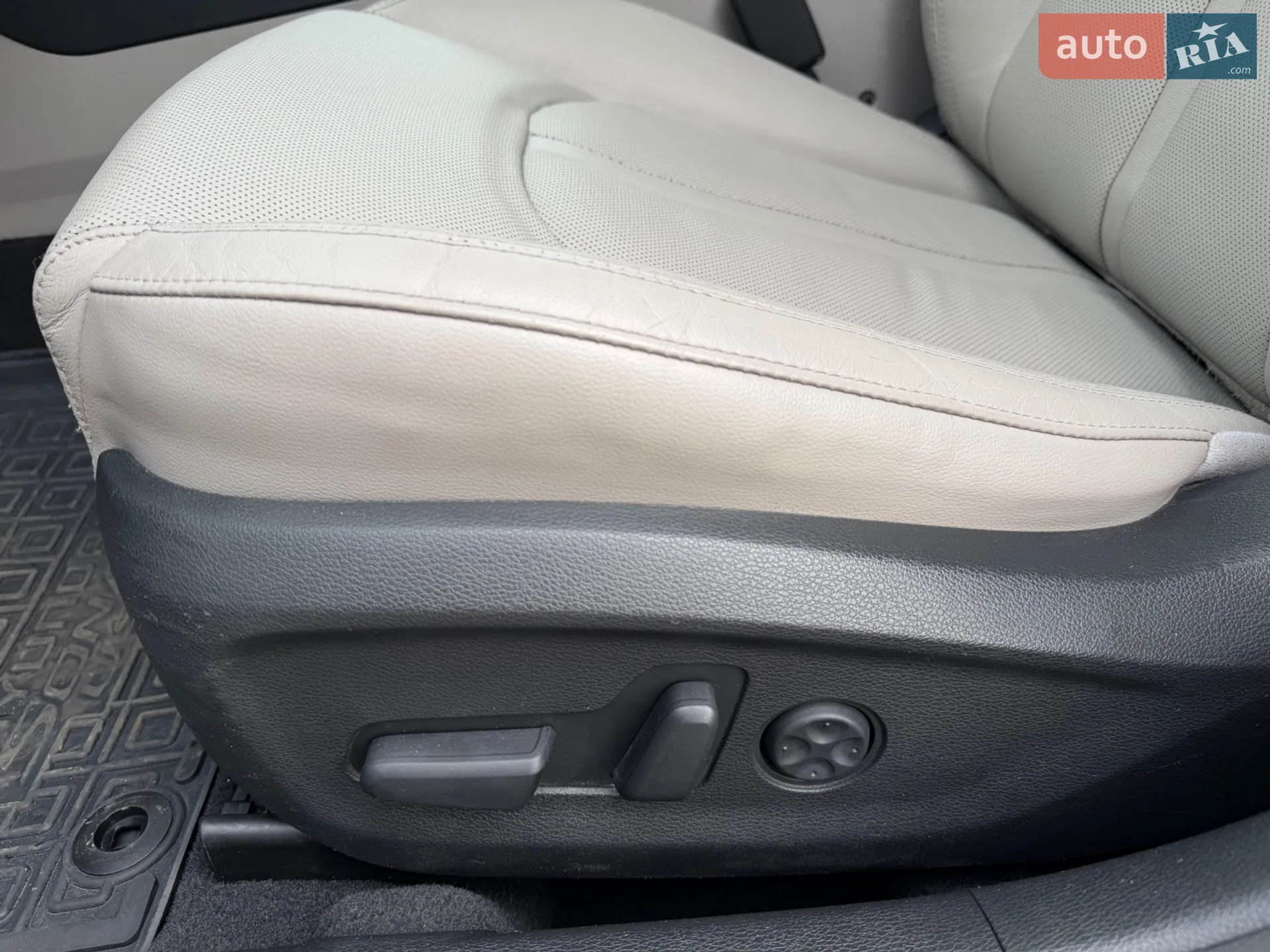2015 Hyundai Sonata - мініатюра 21