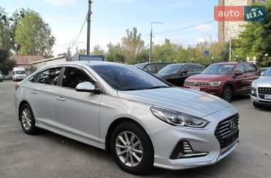 Седан Hyundai Sonata 2018 в Киеве