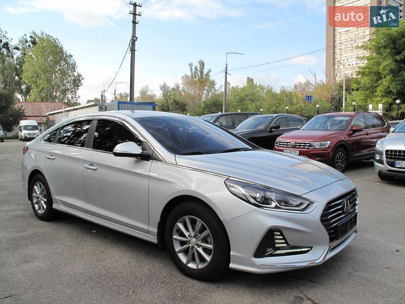 Седан Hyundai Sonata 2018 в Киеве фото Седан Hyundai Sonata 2018 в Киеве