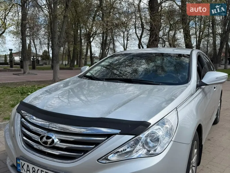 Hyundai Sonata 2013