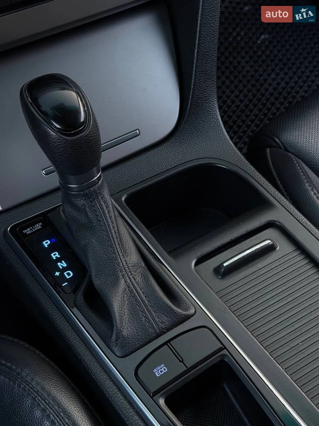 2014 Hyundai Sonata - мініатюра 18