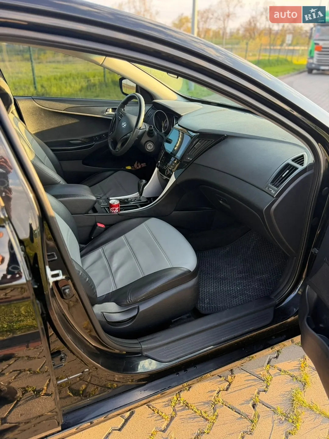 2011 Hyundai Sonata - мініатюра 7