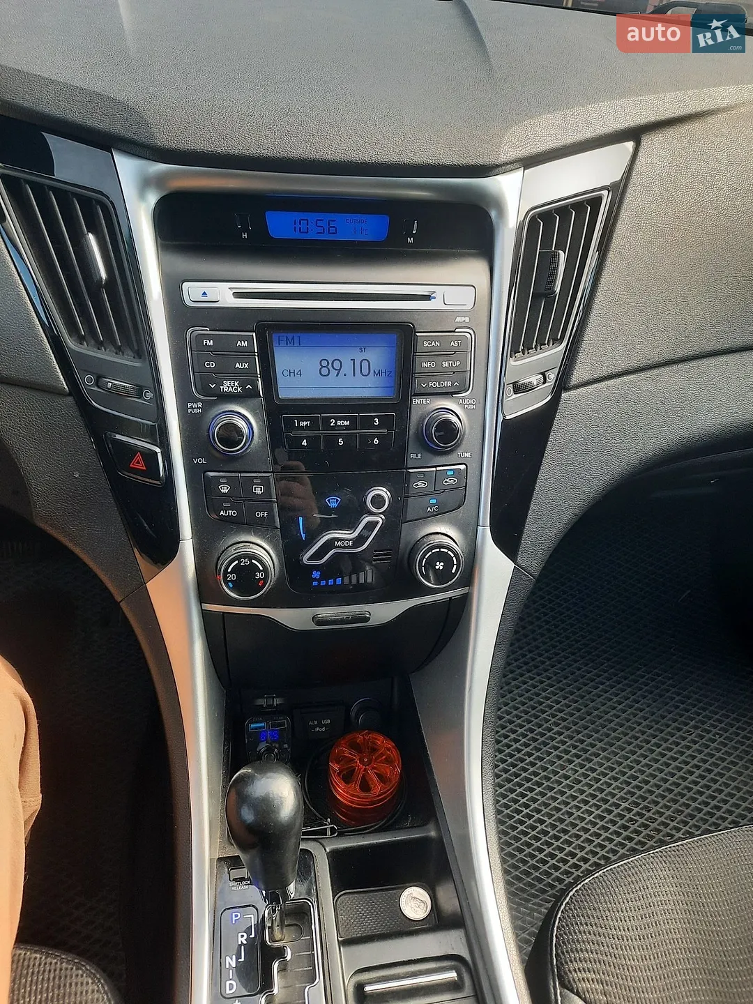 2011 Hyundai Sonata - мініатюра 19