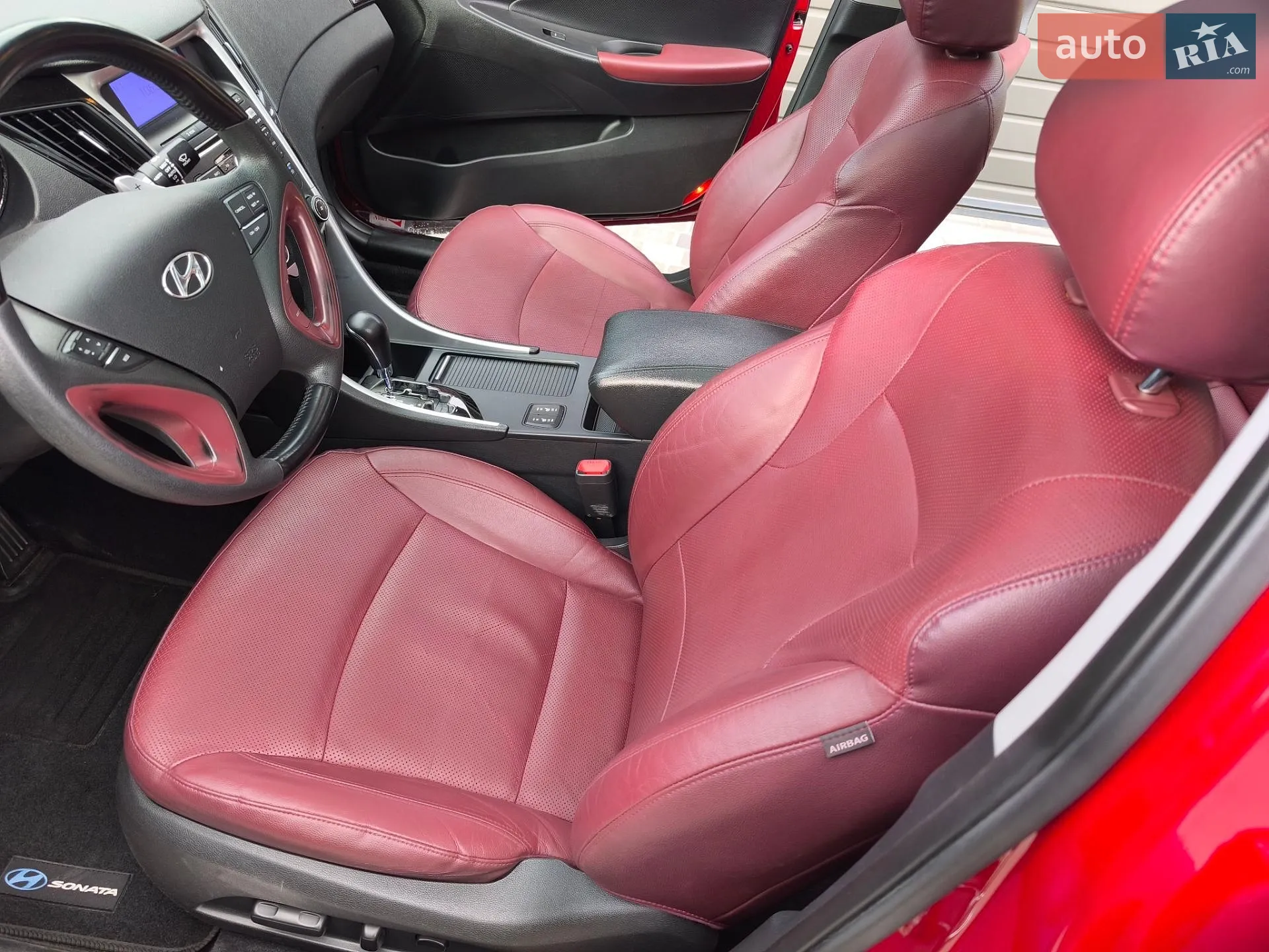 2011 Hyundai Sonata - мініатюра 19