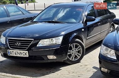 Седан Hyundai Sonata 2009 в Галичі