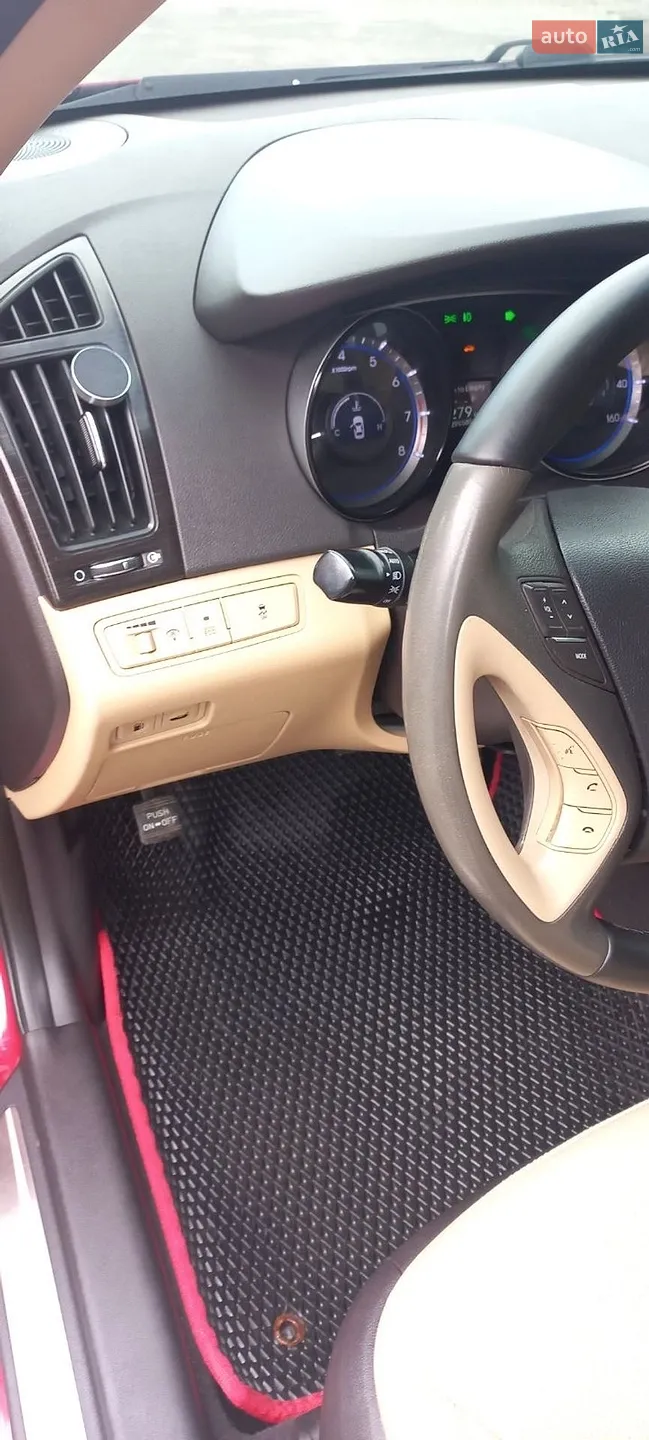 2012 Hyundai Sonata - мініатюра 23