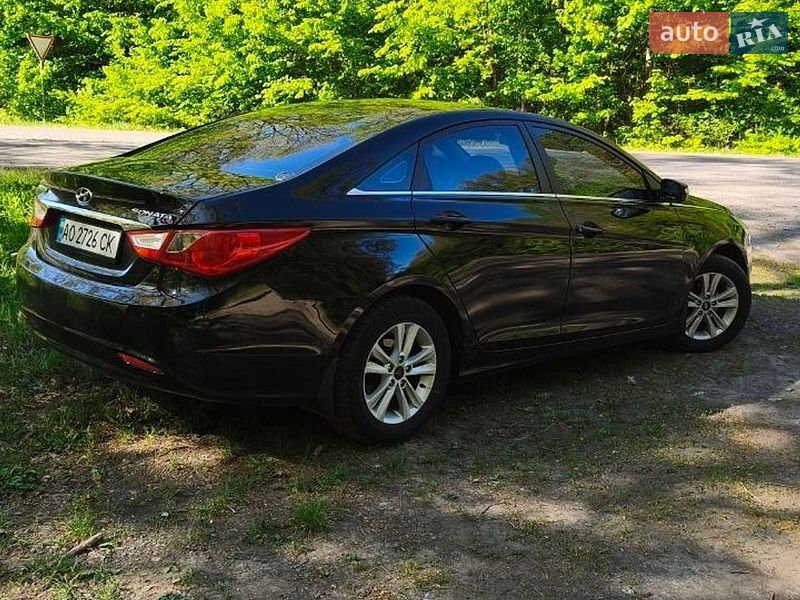 Седан Hyundai Sonata 2010 в Мукачевому