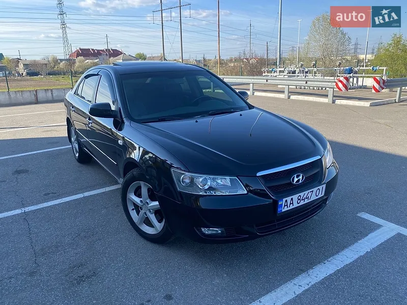 Hyundai Sonata