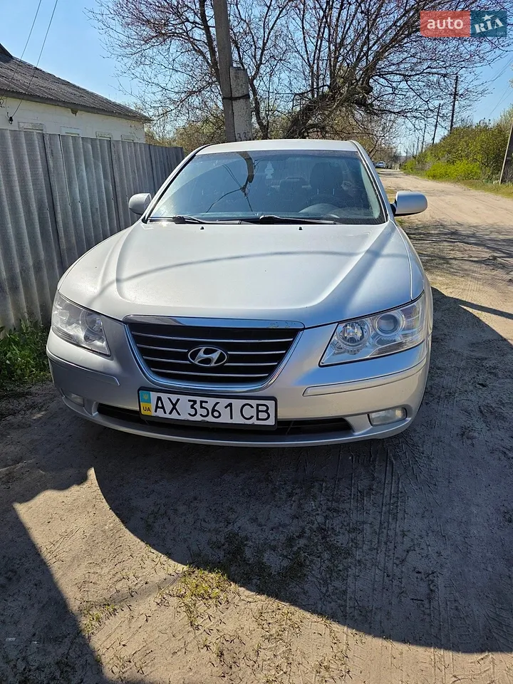 2010 Hyundai Sonata - мініатюра 22