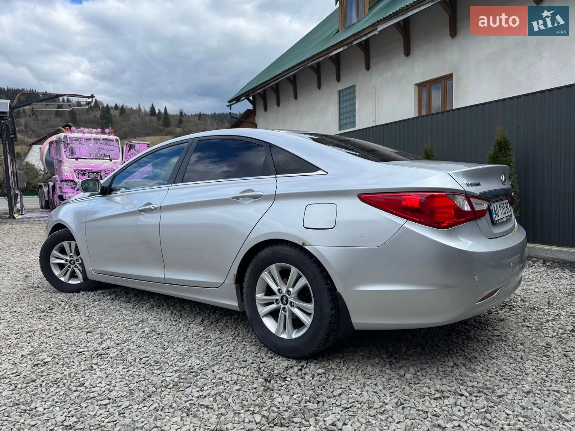2010 Hyundai Sonata - мініатюра 12
