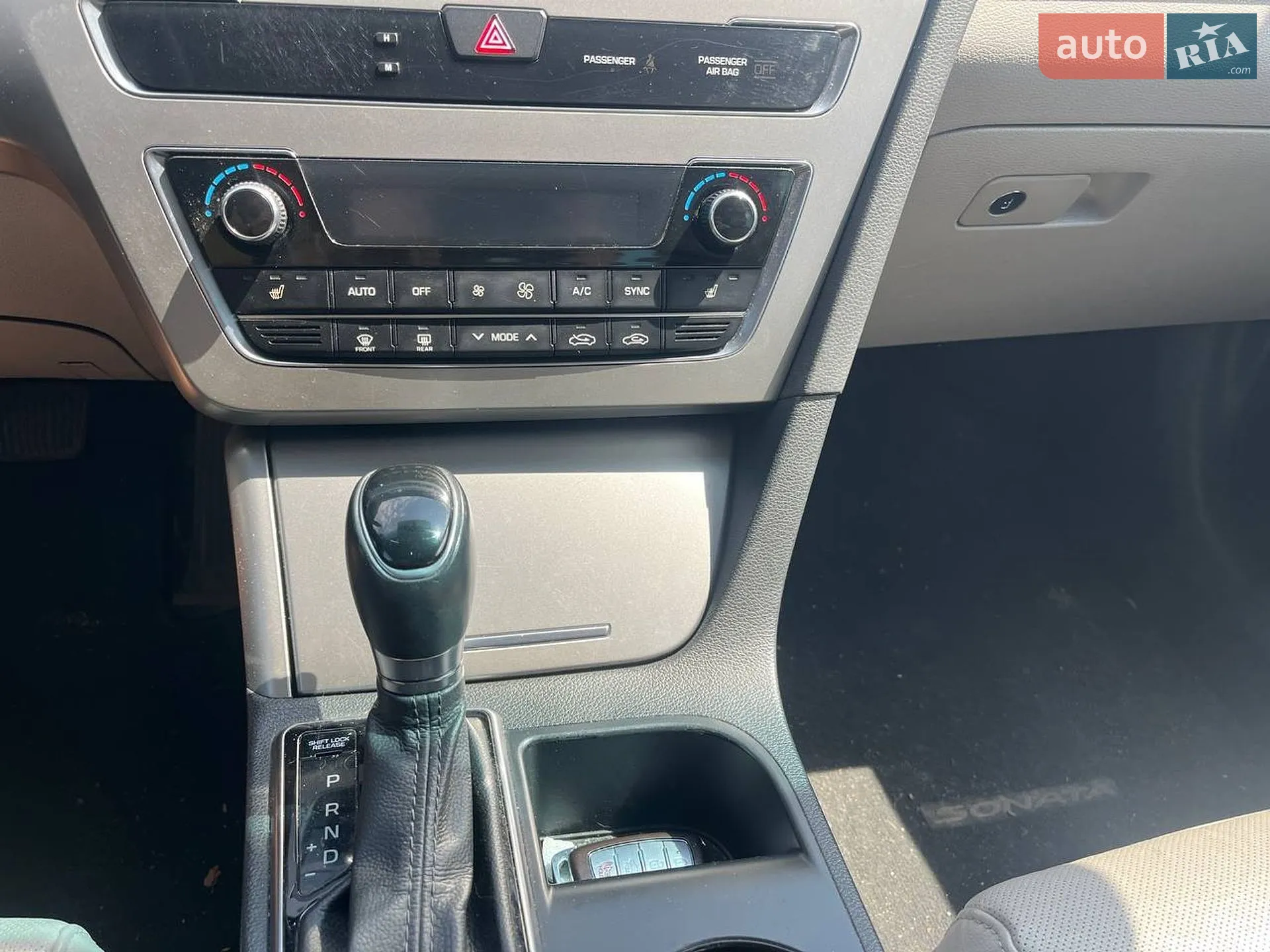 2015 Hyundai Sonata - мініатюра 24