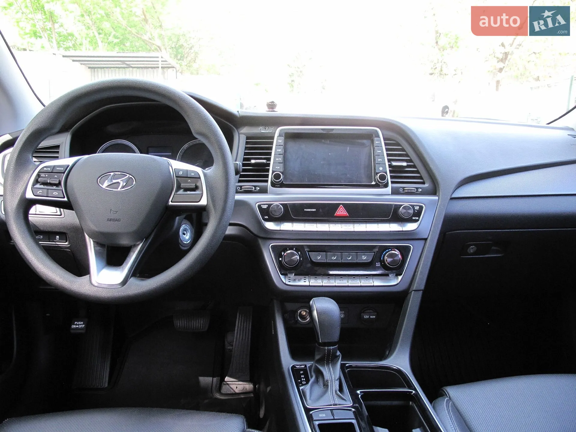2018 Hyundai Sonata - мініатюра 28