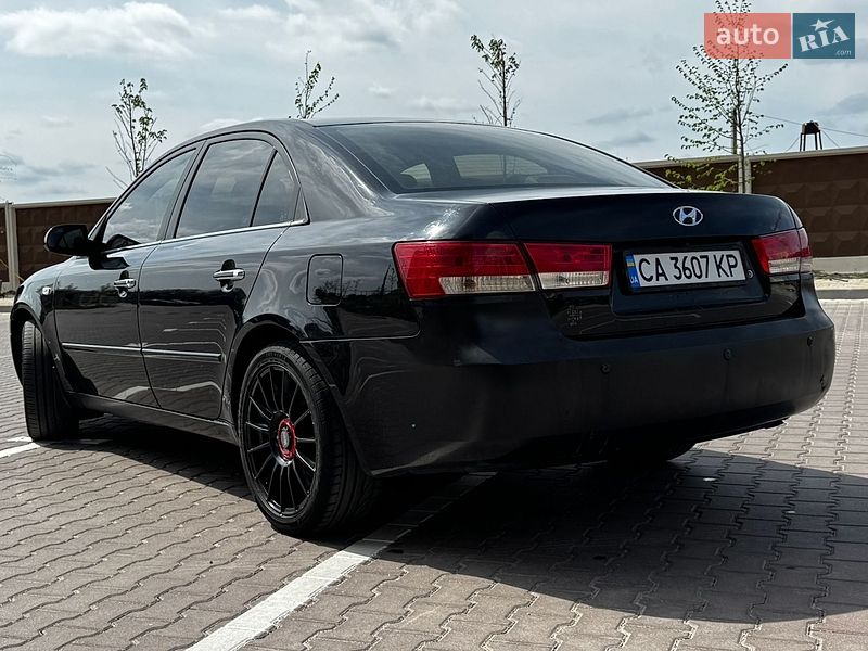 Седан Hyundai Sonata 2006 в Киеве