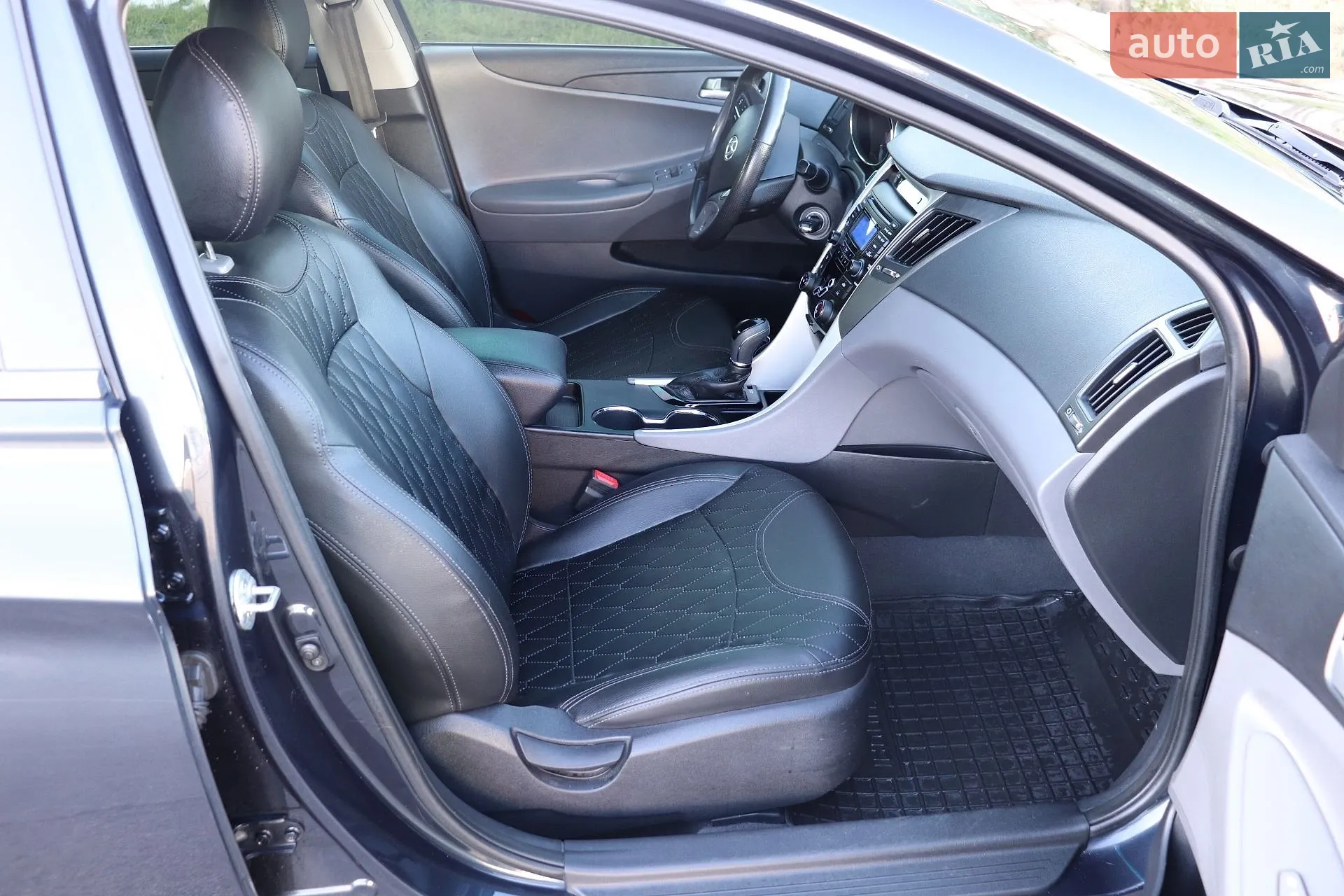 2012 Hyundai Sonata - мініатюра 20