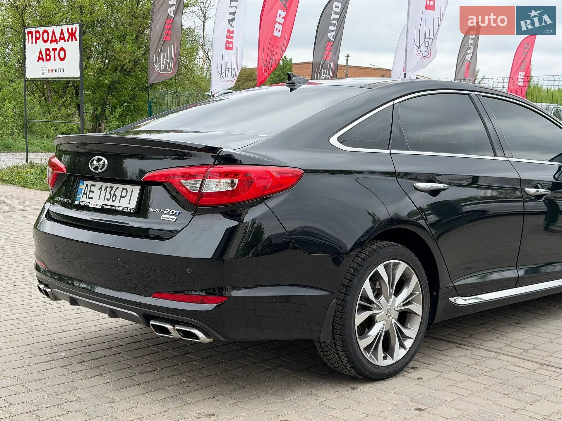 2014 Hyundai Sonata - мініатюра 16