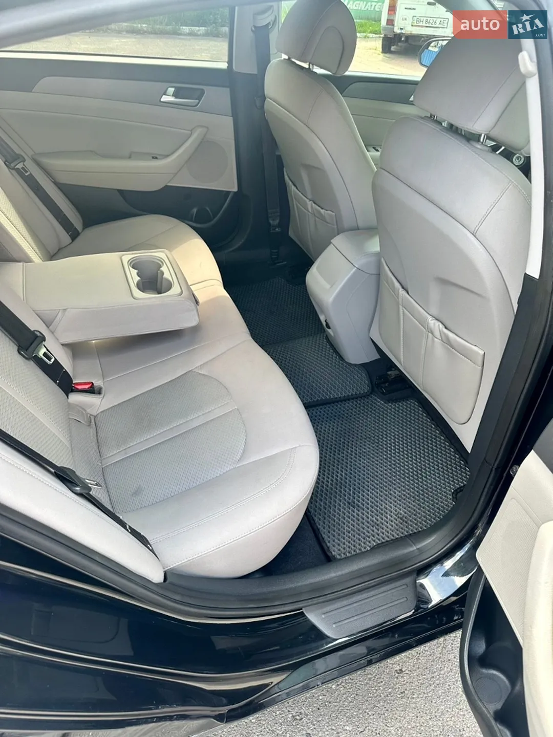 2015 Hyundai Sonata - мініатюра 8