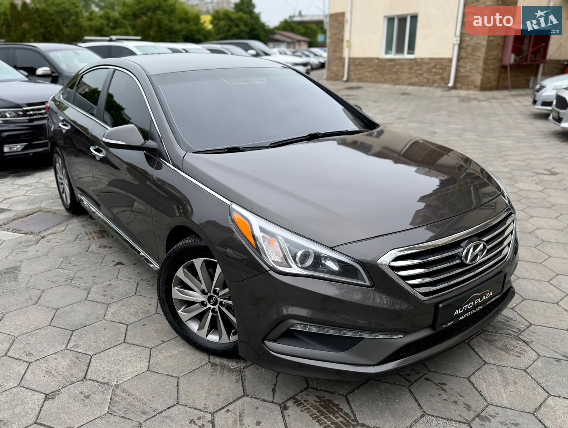 2016 Hyundai Sonata - мініатюра 13