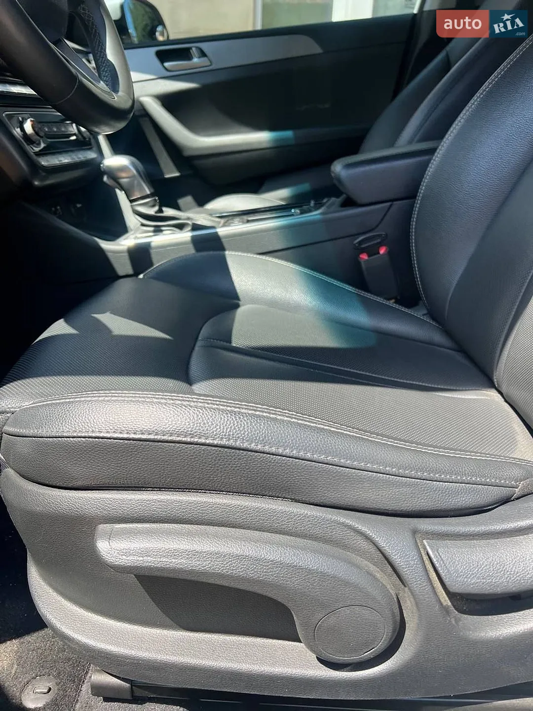 2018 Hyundai Sonata - мініатюра 11