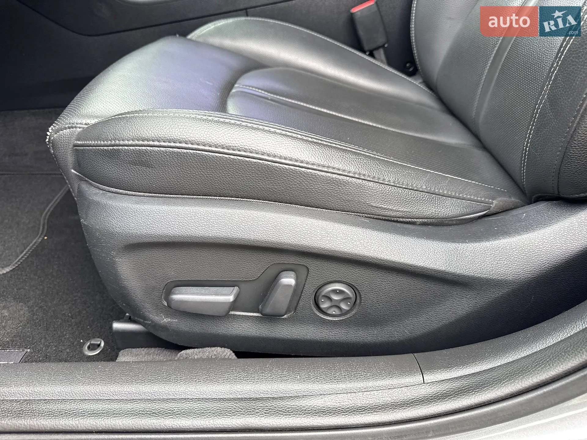 2018 Hyundai Sonata - мініатюра 24