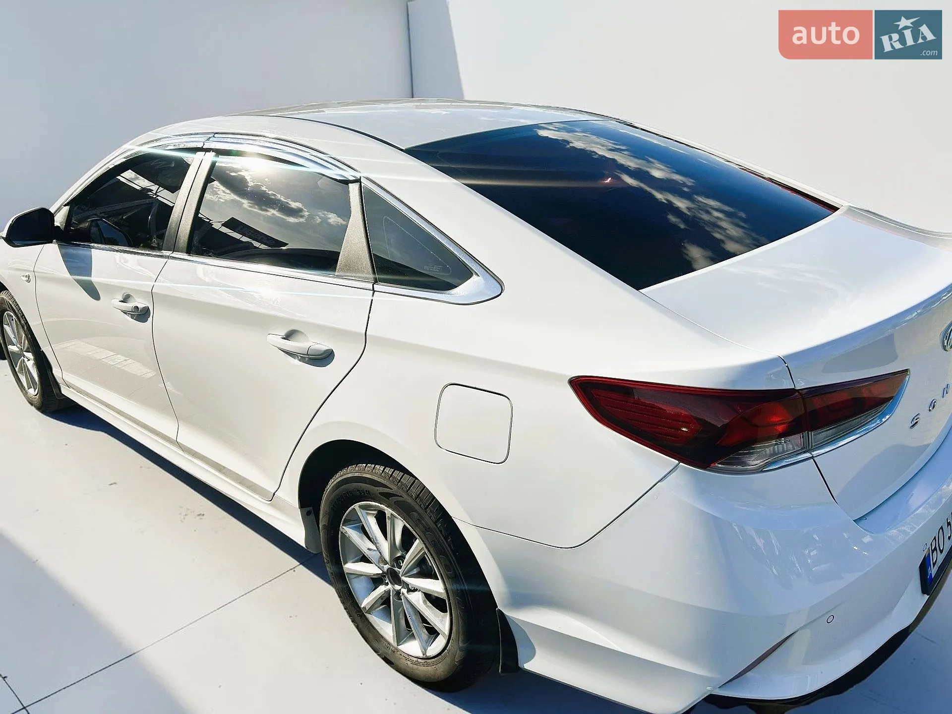 2017 Hyundai Sonata - мініатюра 21