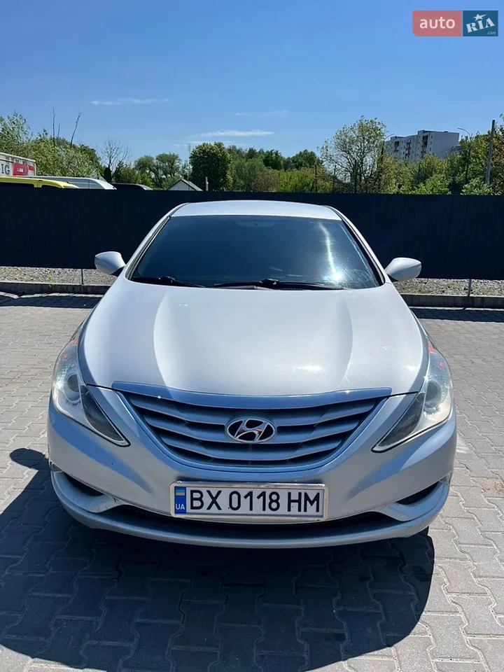 2010 Hyundai Sonata - мініатюра 7