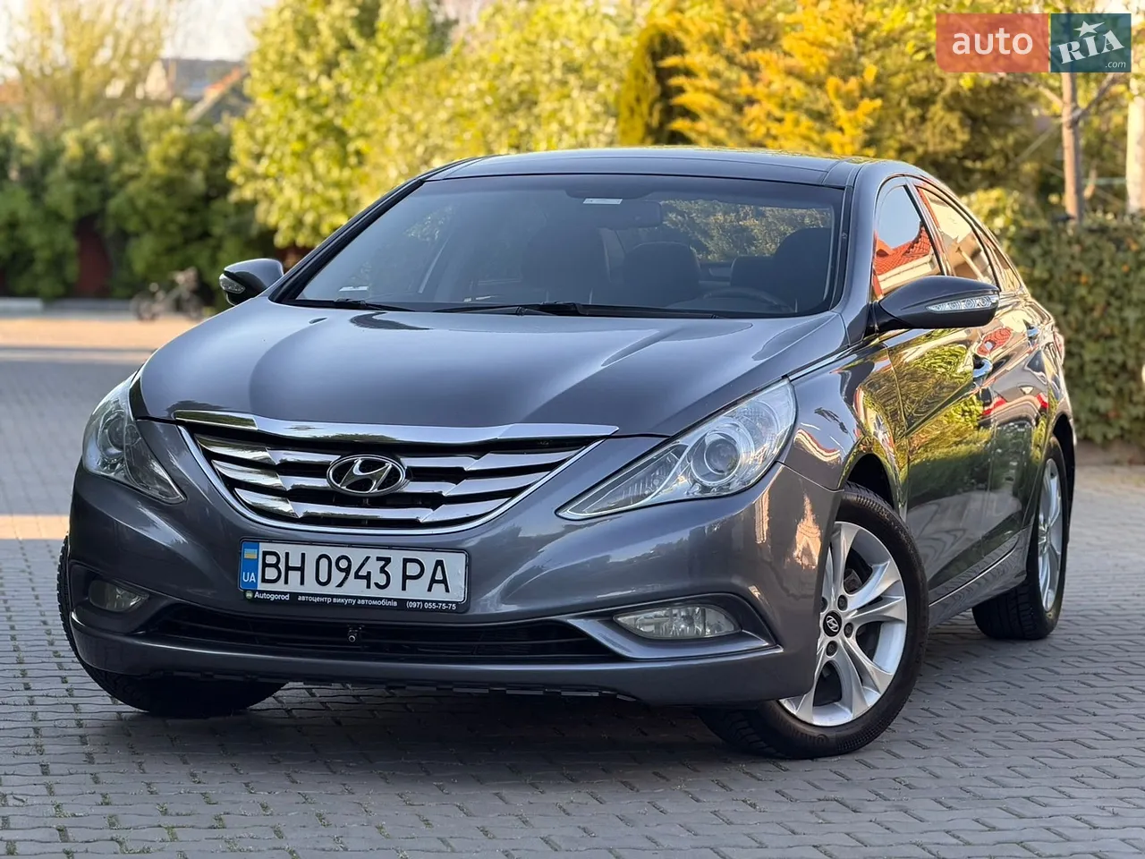2010 Hyundai Sonata - мініатюра 17