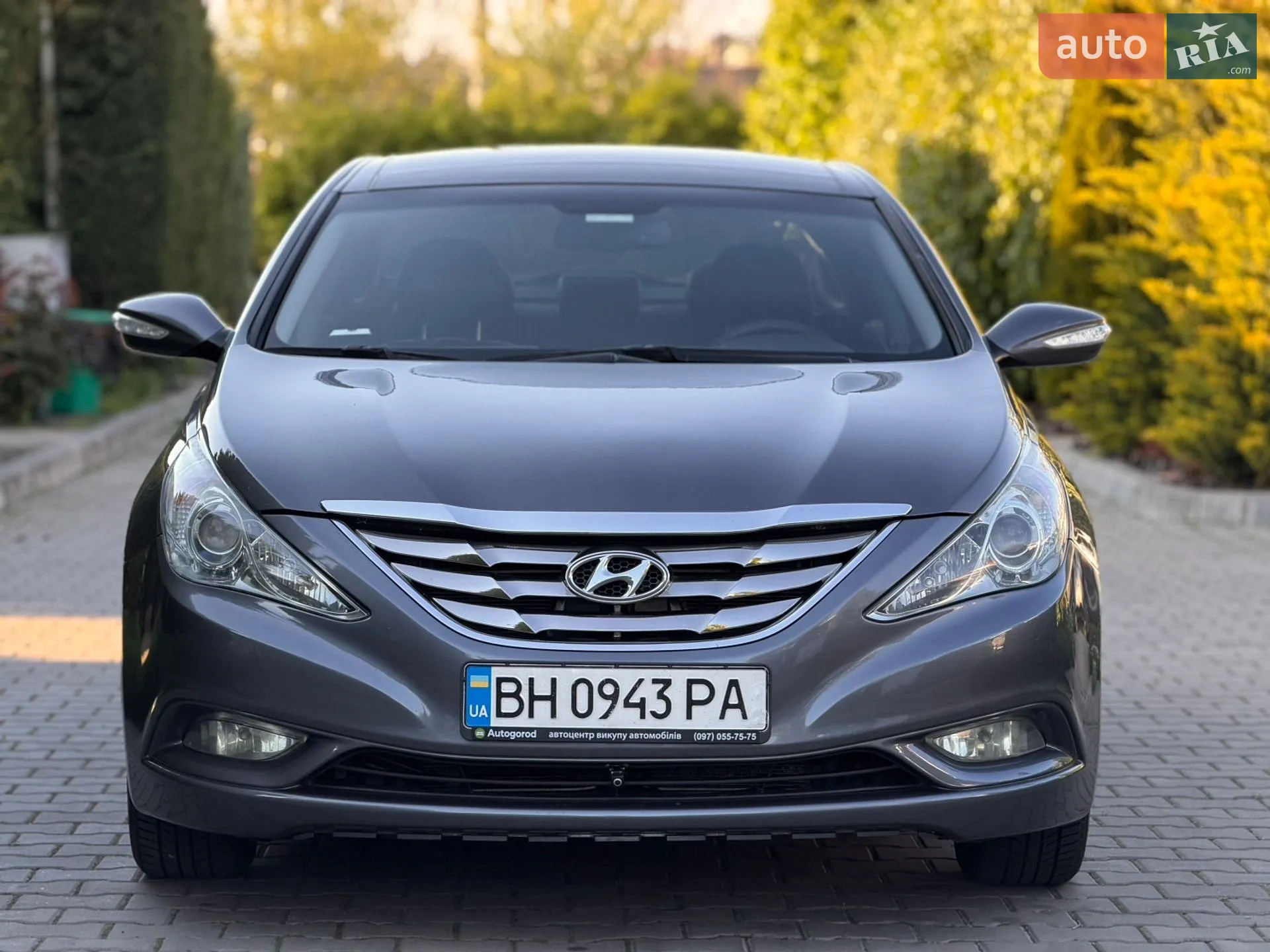 2010 Hyundai Sonata - мініатюра 10