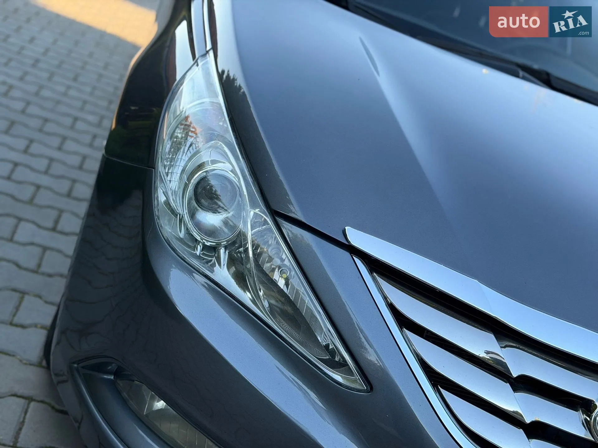 2010 Hyundai Sonata - мініатюра 15