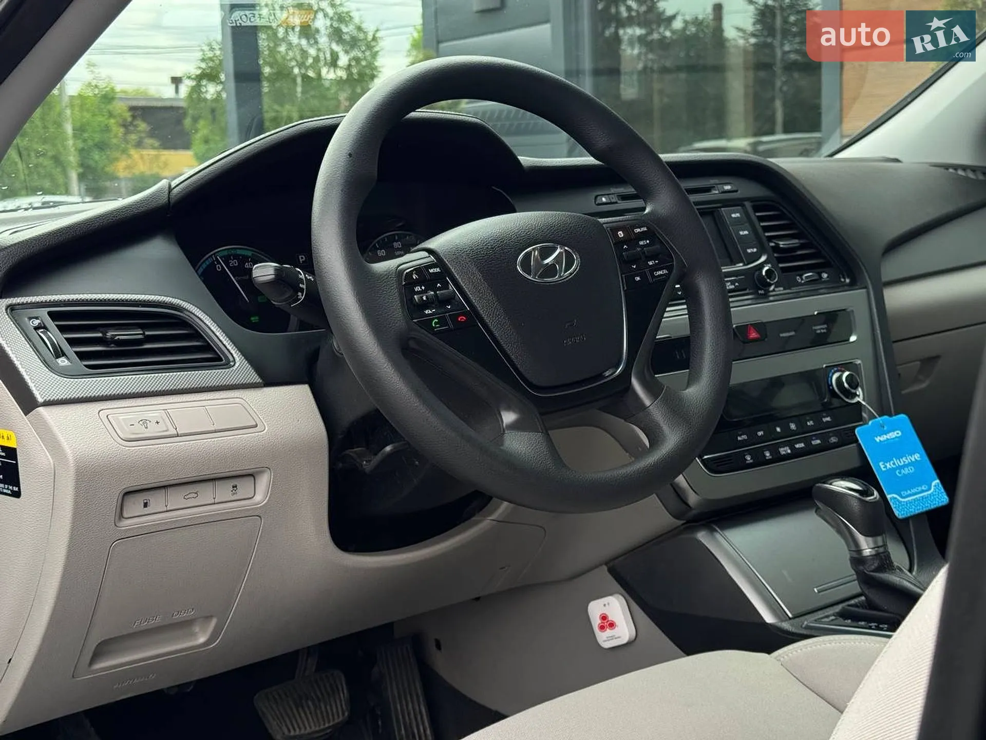 2016 Hyundai Sonata - мініатюра 36