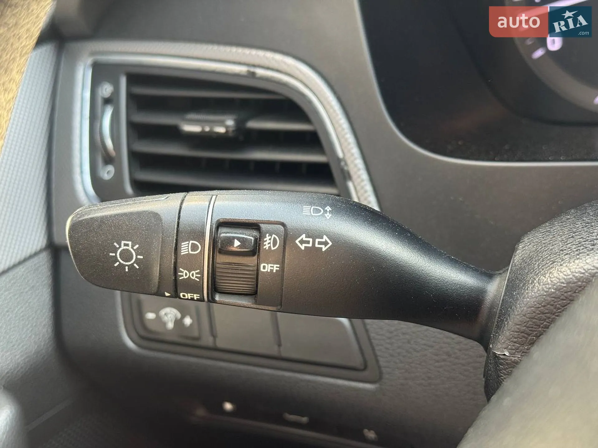 2016 Hyundai Sonata - мініатюра 18