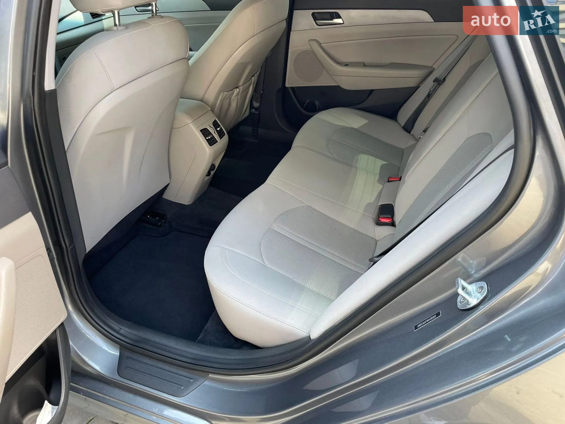 2019 Hyundai Sonata - мініатюра 13