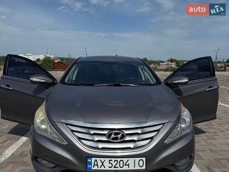 Hyundai Sonata