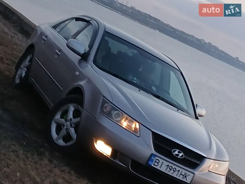 Hyundai Sonata