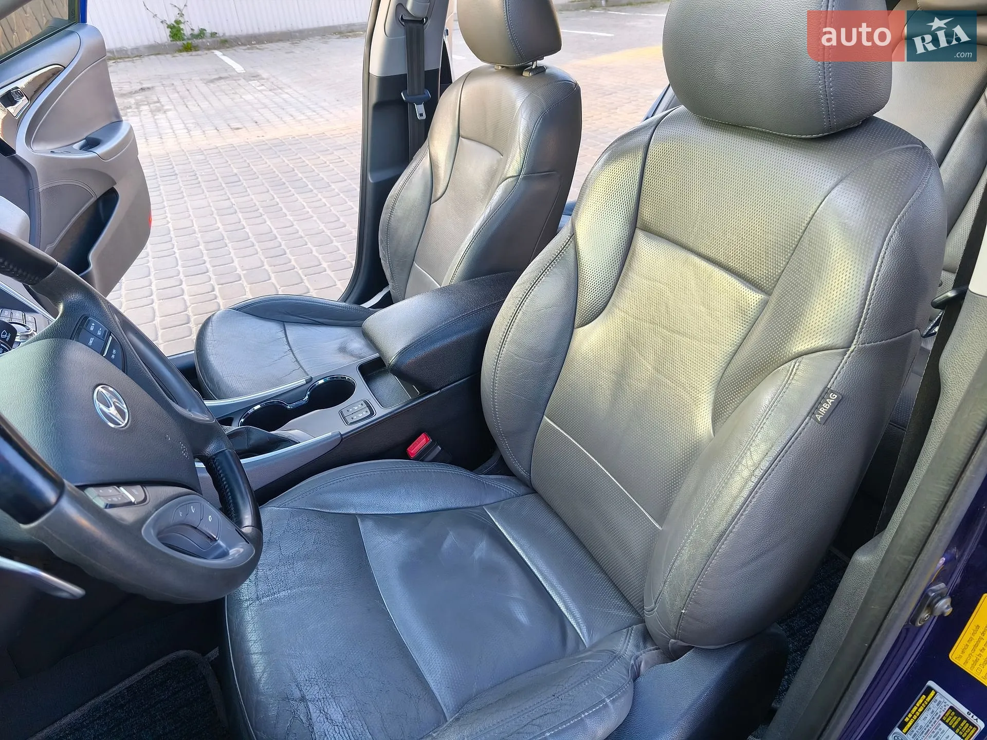 2012 Hyundai Sonata - мініатюра 30