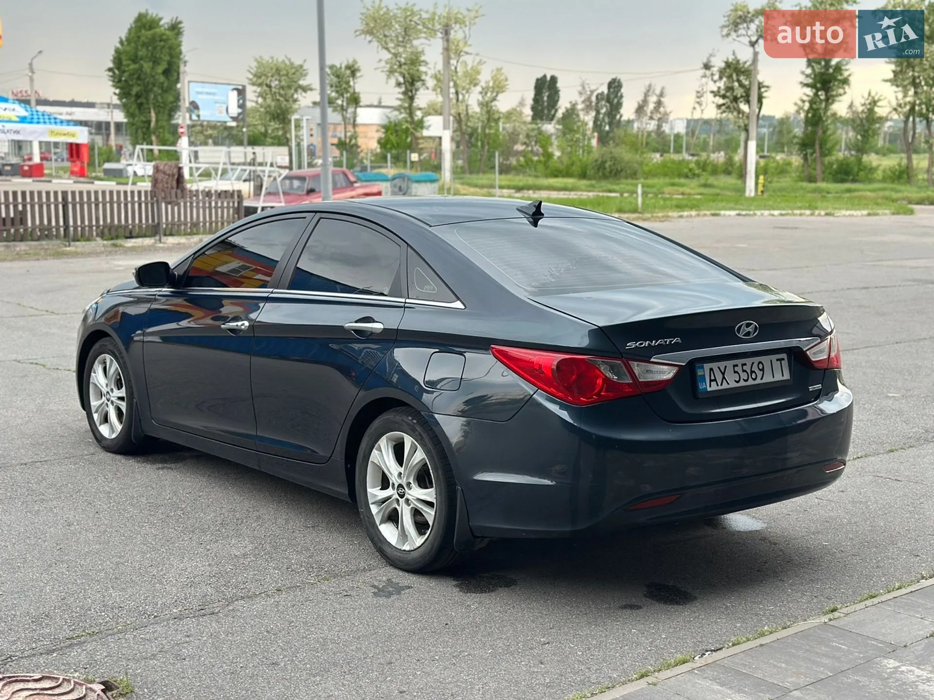 2011 Hyundai Sonata - мініатюра 11