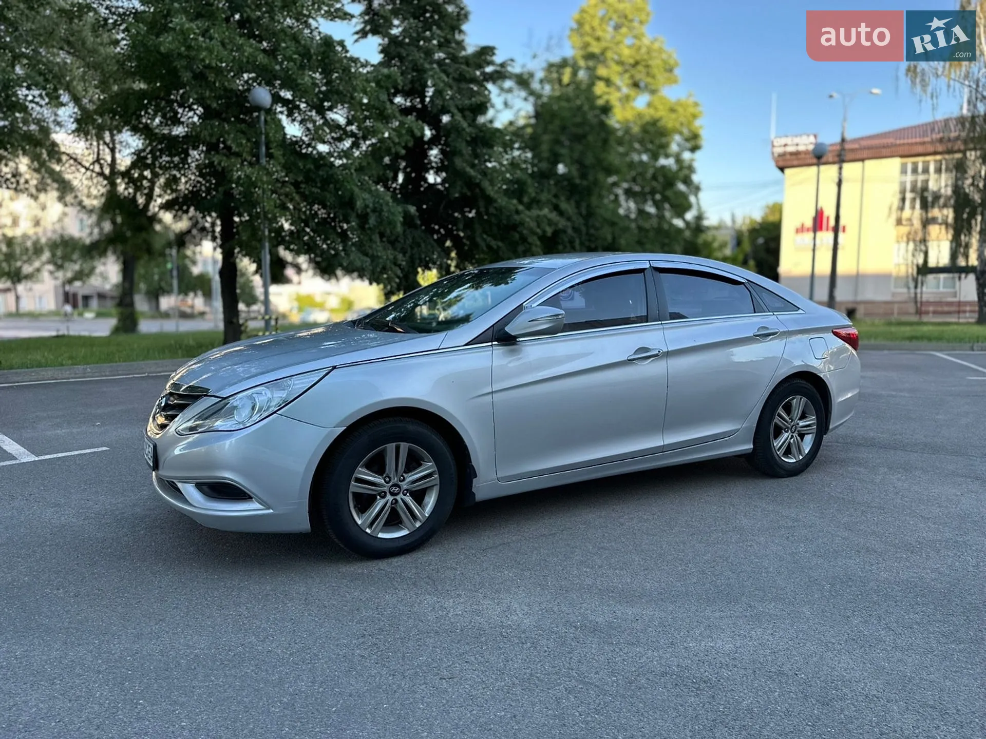 2013 Hyundai Sonata - мініатюра 12