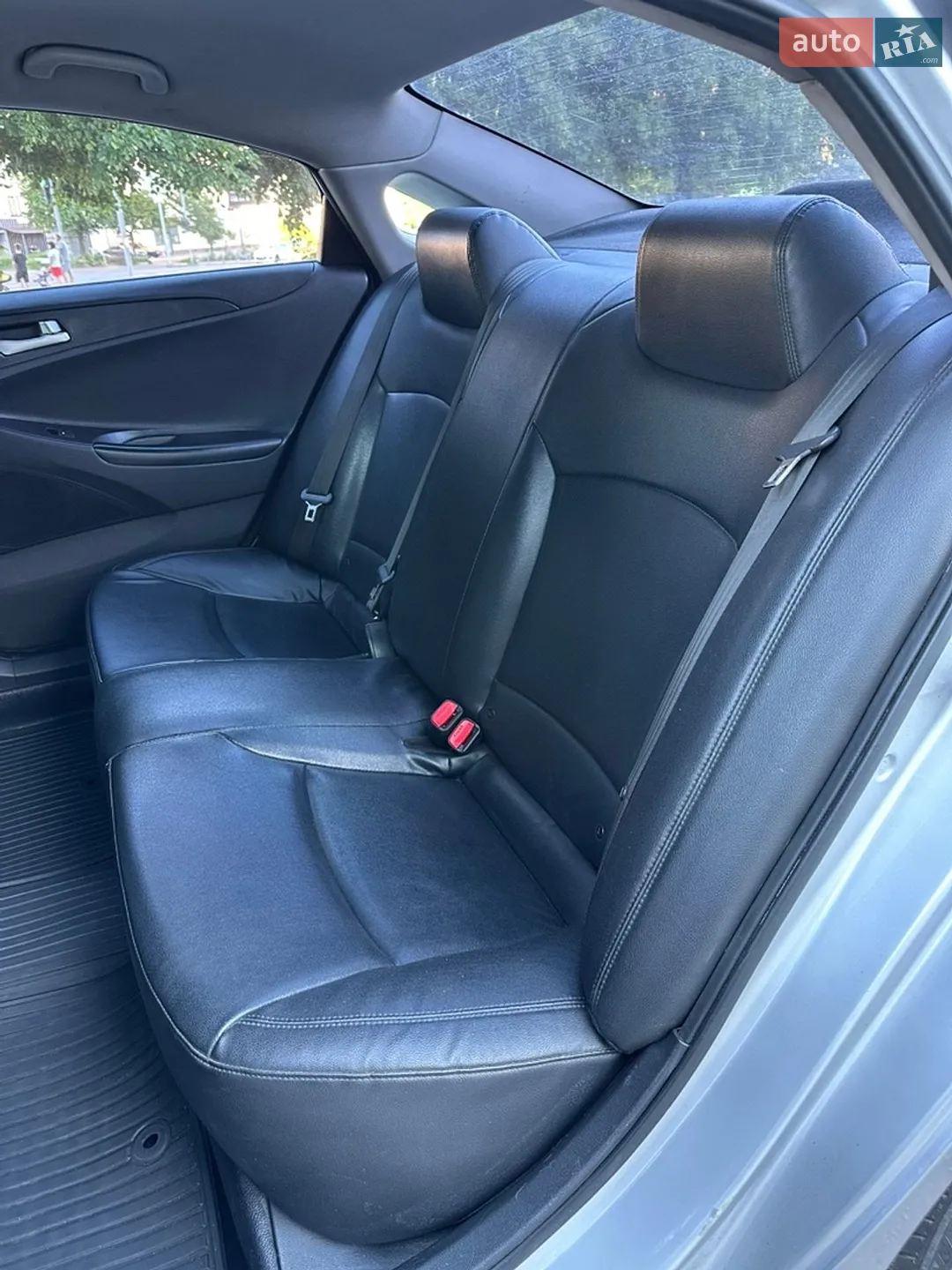 2013 Hyundai Sonata - мініатюра 22