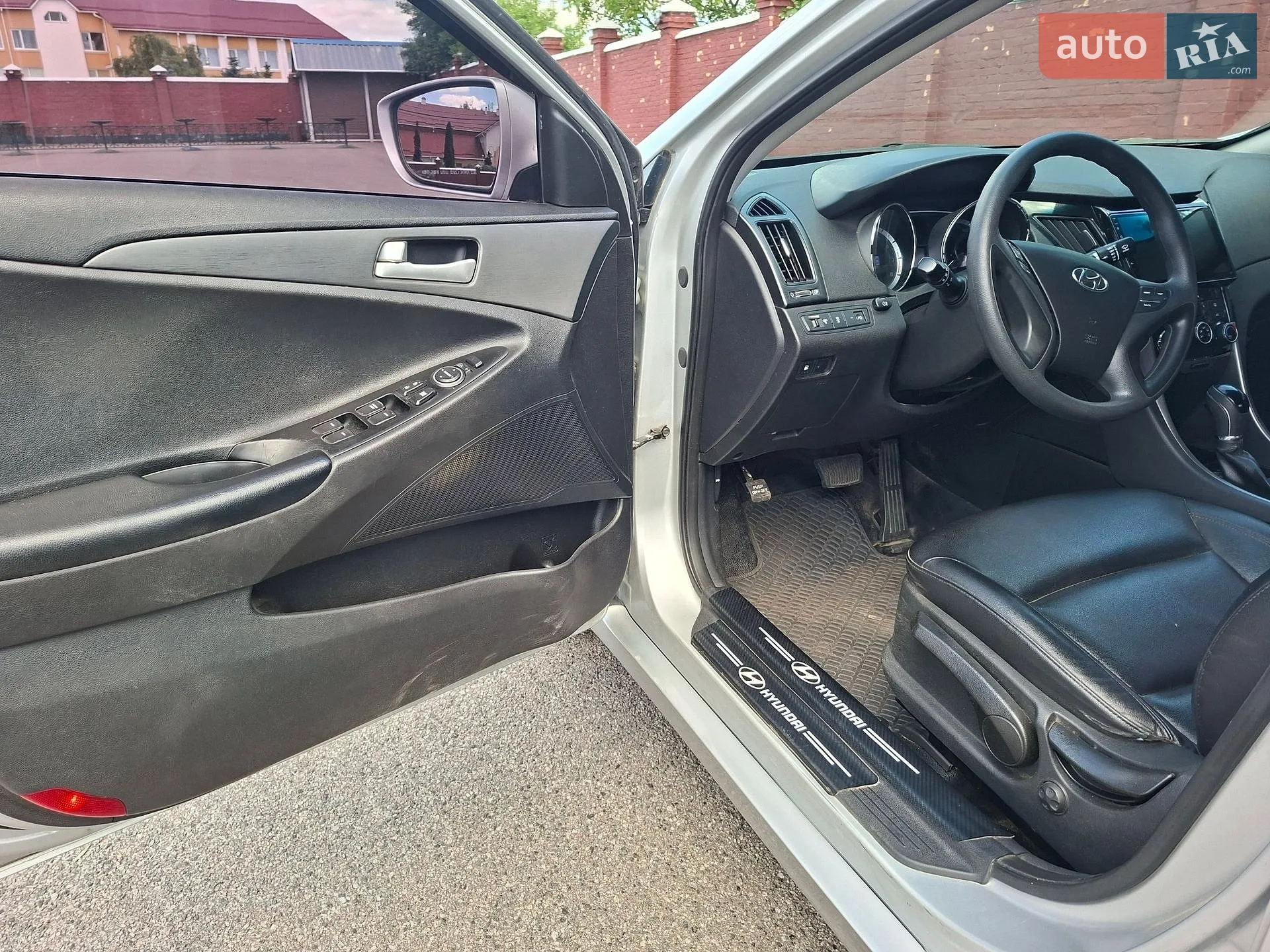 2016 Hyundai Sonata - мініатюра 14