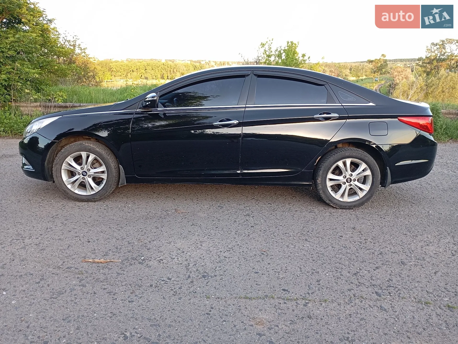 2011 Hyundai Sonata - мініатюра 11