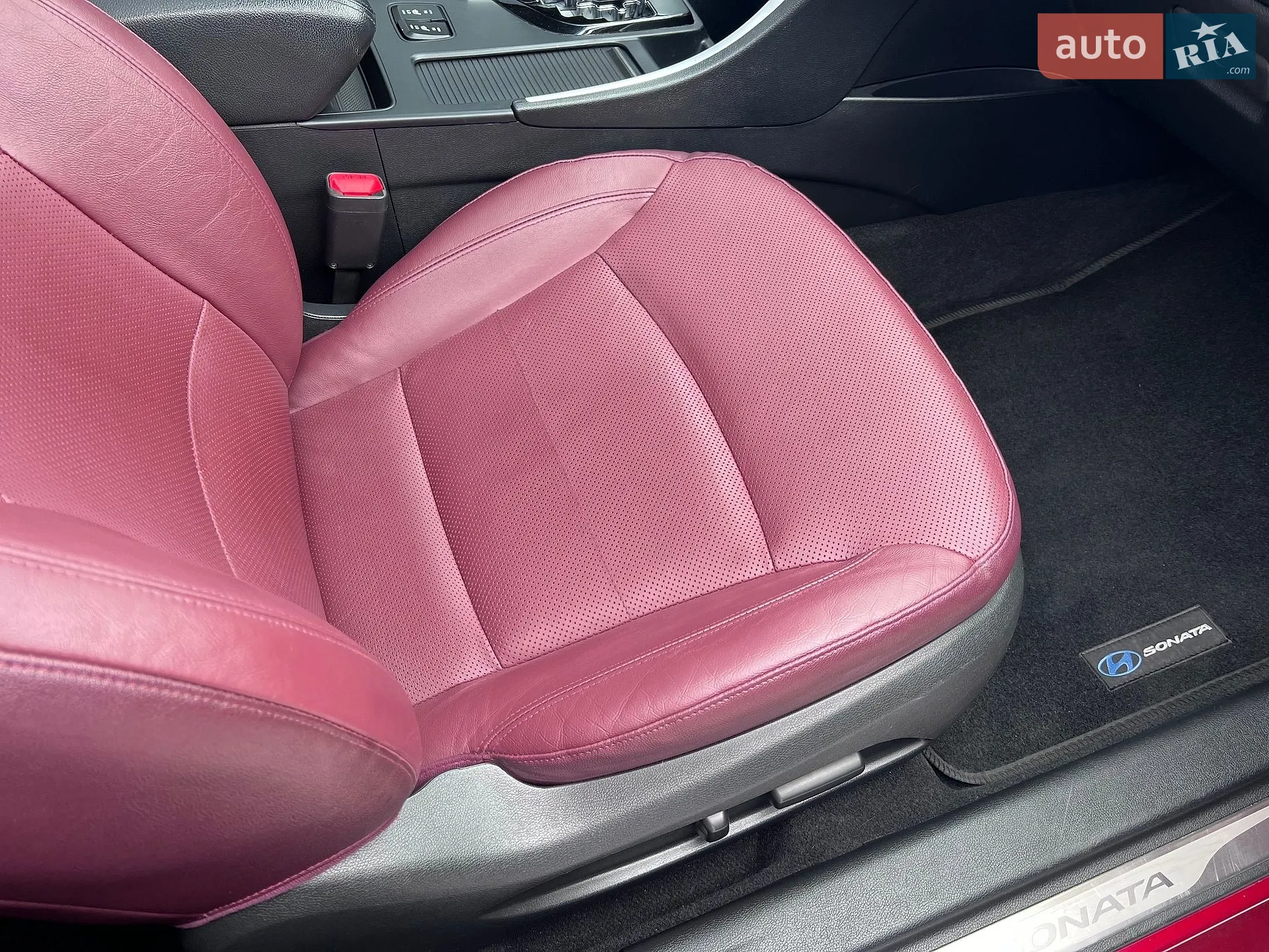 2011 Hyundai Sonata - мініатюра 49