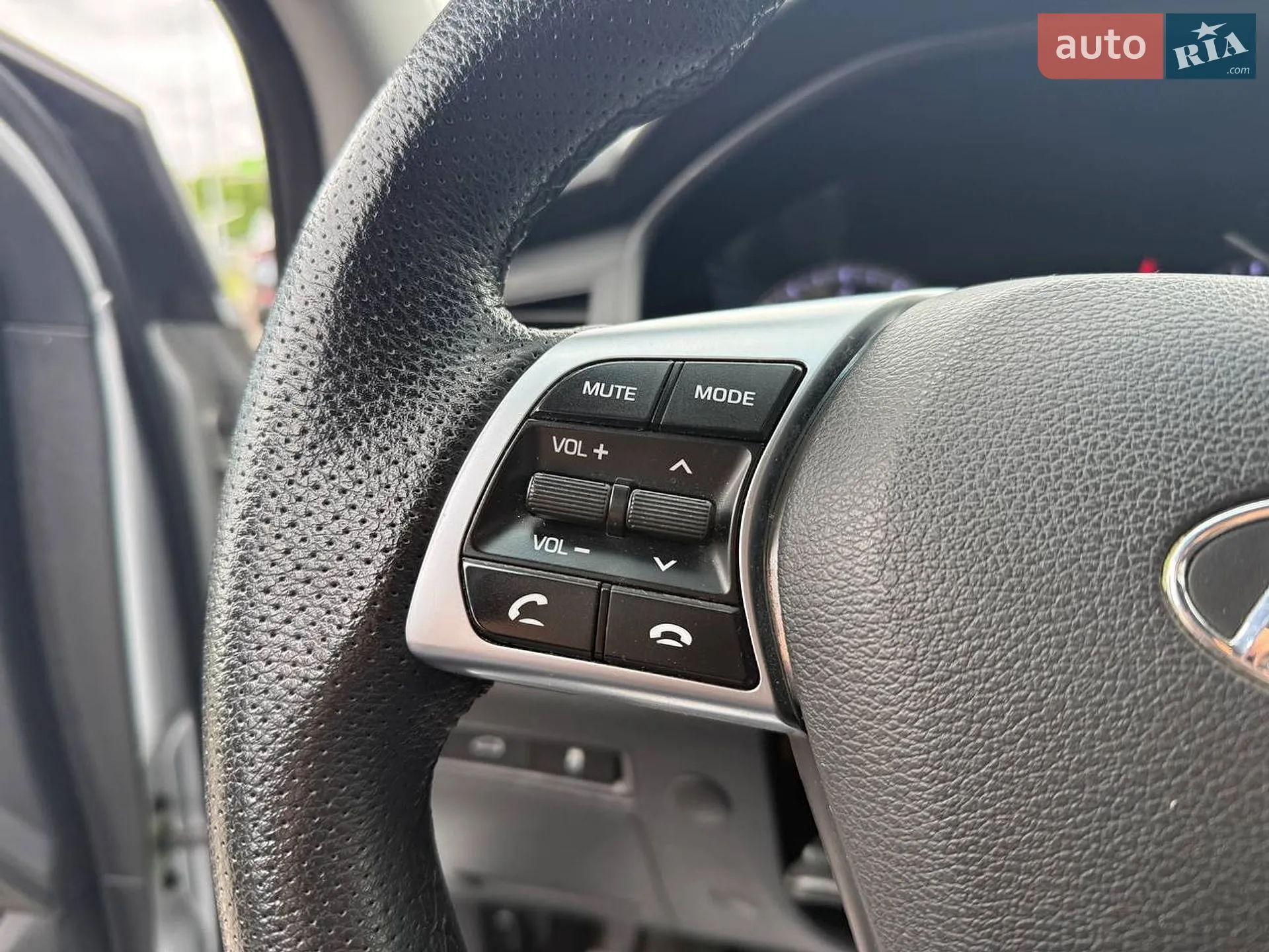 2018 Hyundai Sonata - мініатюра 22