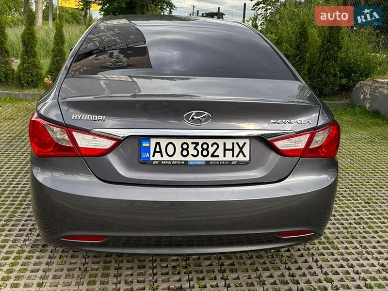 Hyundai Sonata 2010 VIN KMHEB41BABA104478 фото оголошення 5 з 48