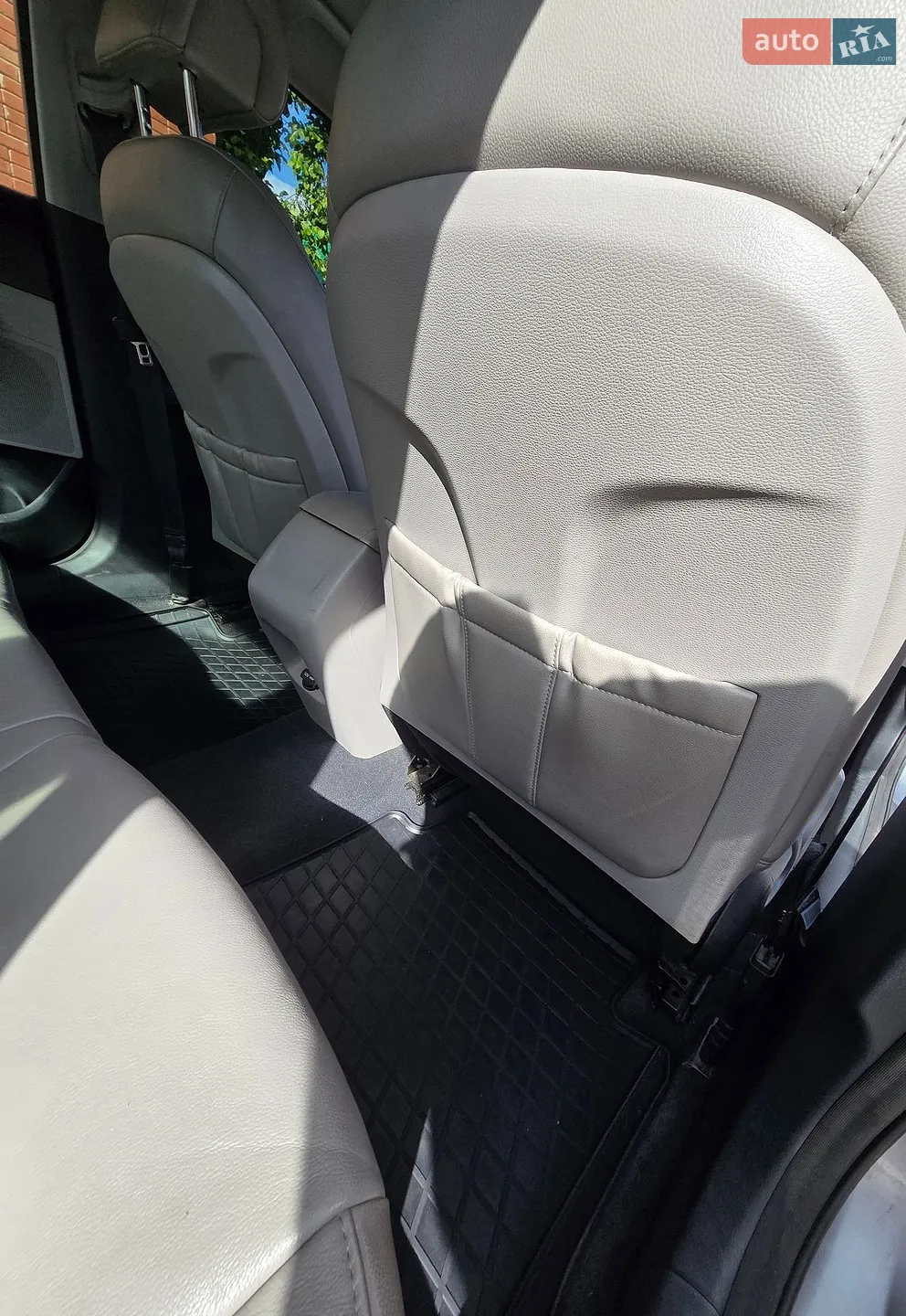 2014 Hyundai Sonata - мініатюра 16