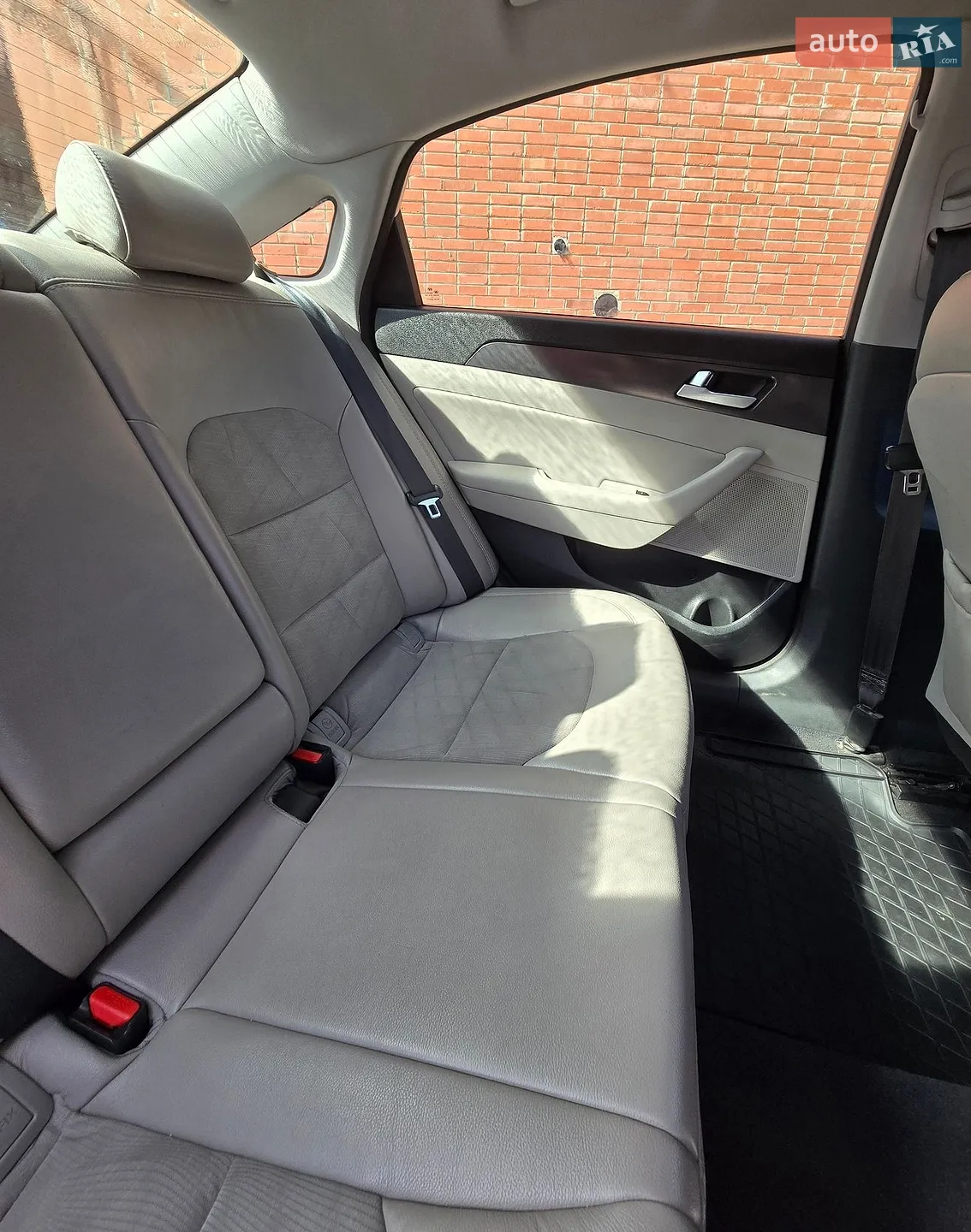 2014 Hyundai Sonata - мініатюра 18
