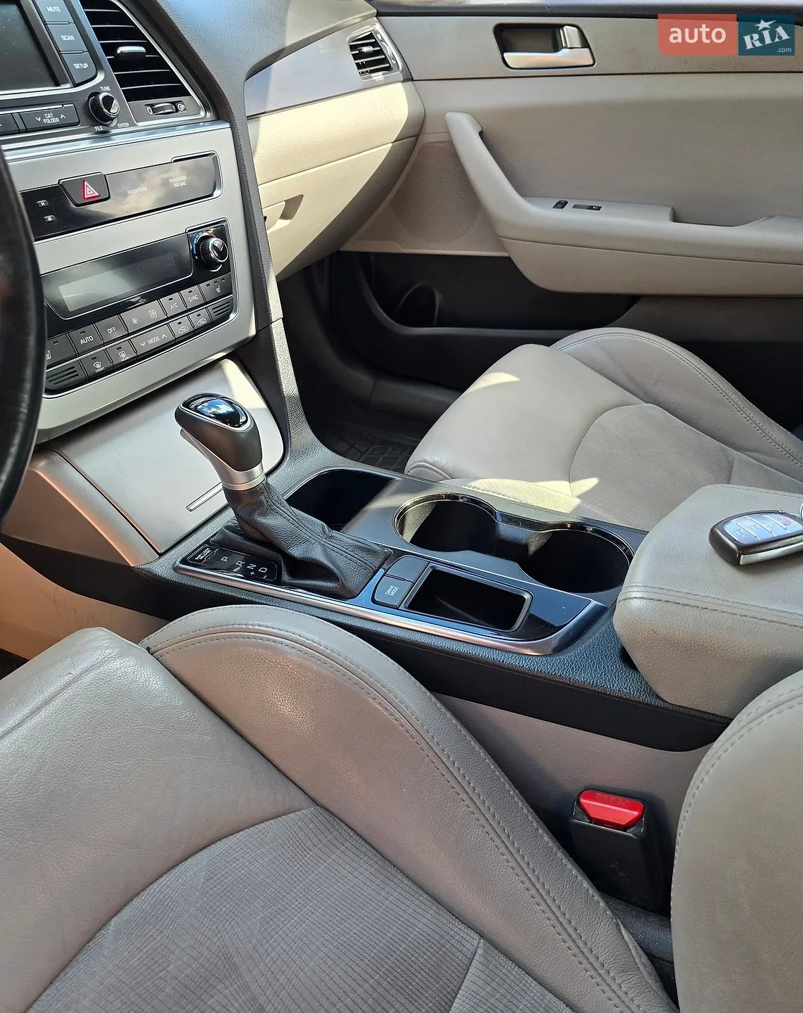 2014 Hyundai Sonata - мініатюра 28