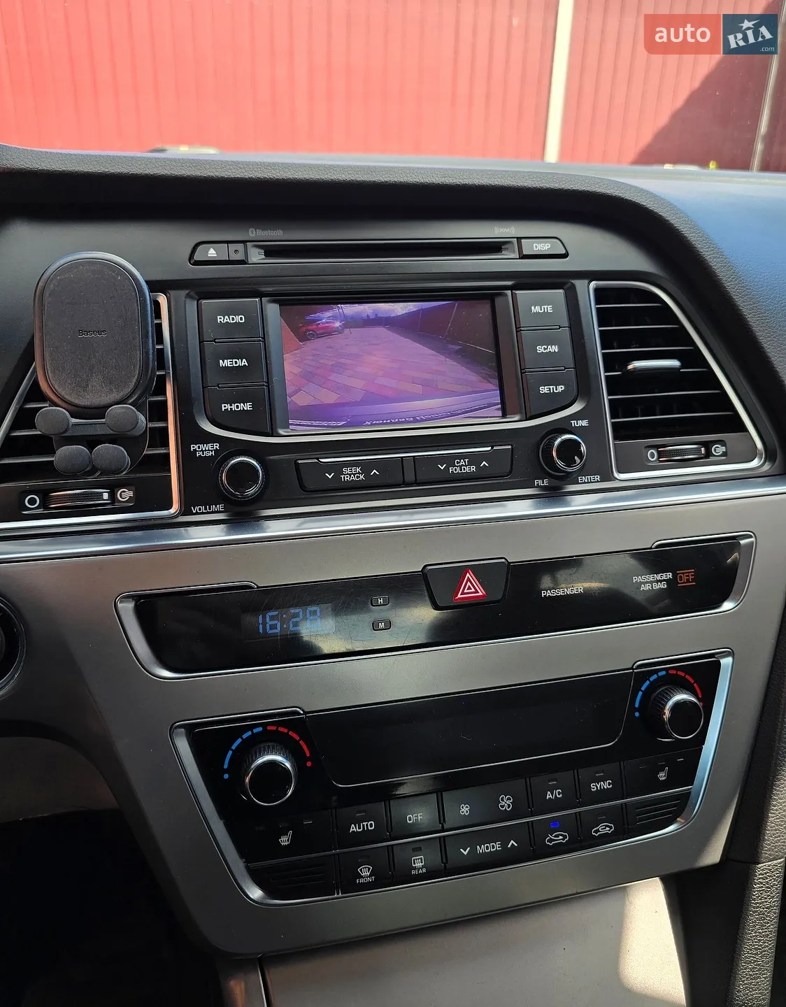 2014 Hyundai Sonata - мініатюра 32