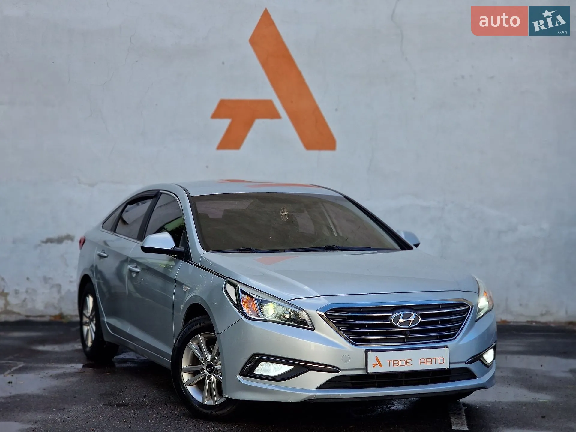 2016 Hyundai Sonata - мініатюра 8
